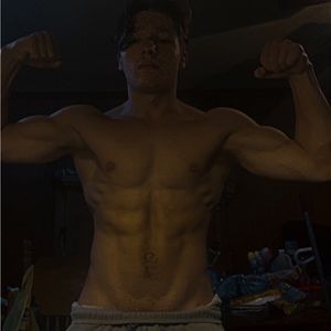 Meet your Posher, Troy